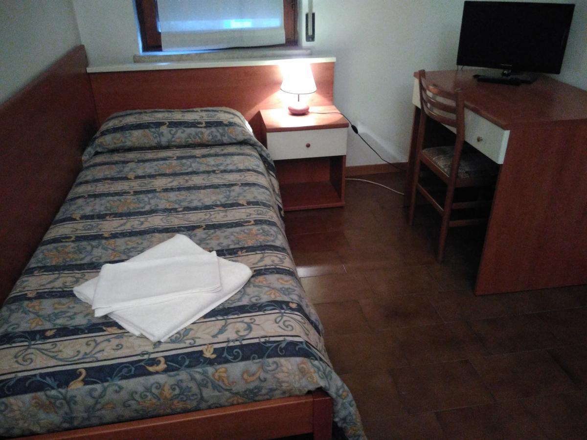 Hotel Elena Verona Exterior foto