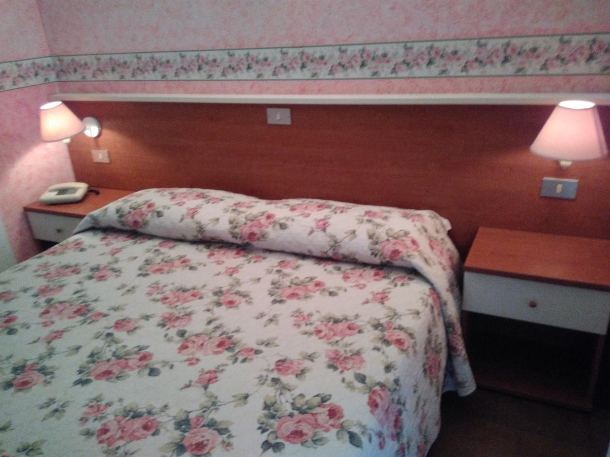 Hotel Elena Verona Exterior foto